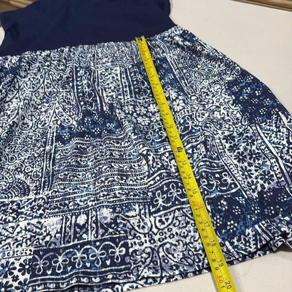 Land’s End girls dress / swim cover up.  Size XL (14-16).  Navy and white.